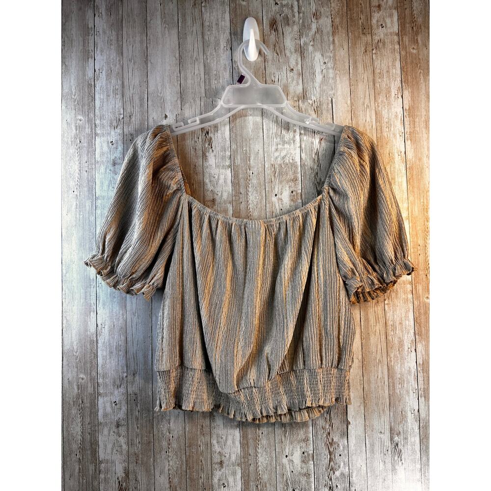 H&M Cropped Top Womens M Tan Black Pinstriped Crinkled Ruffle Trim Puff Sleeves